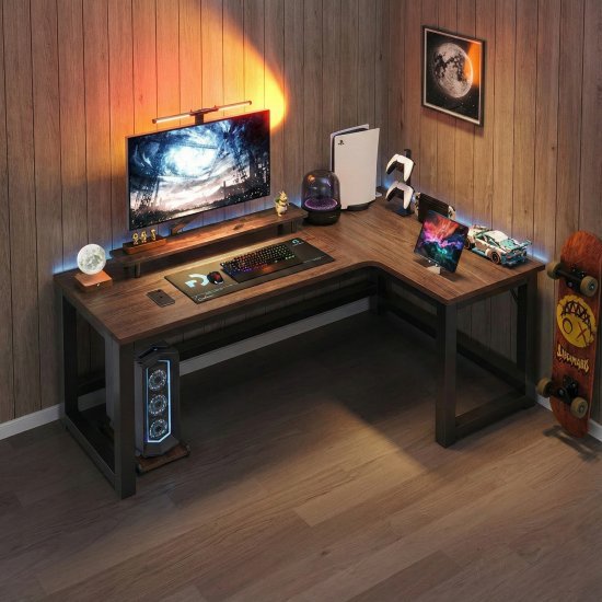 שולחן גיימינג פינתי ימין ברוחב 140 ס''מ דגם RSM-3131 מבית Rosso Italy - צבע עץ כהה / שחור